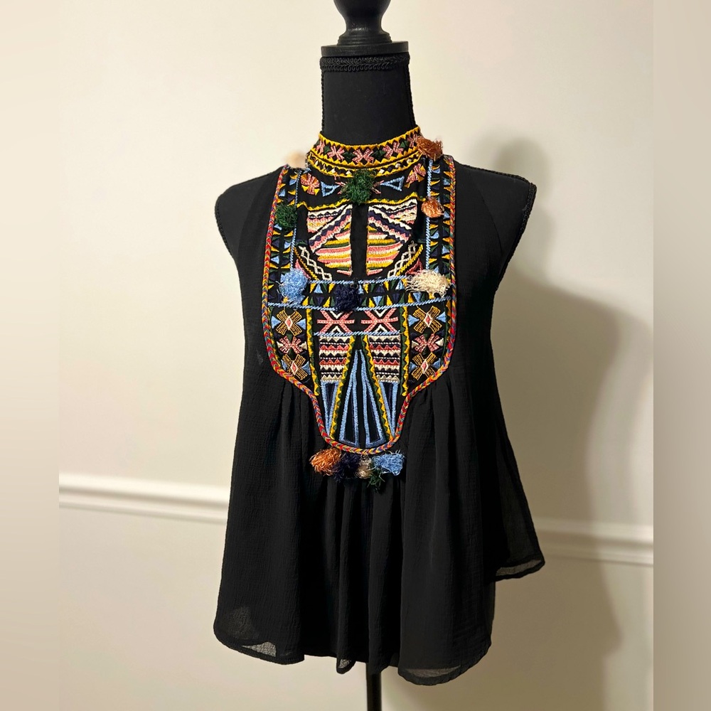 Zara embroidered sleeveless top black and multicoloured size‎ S